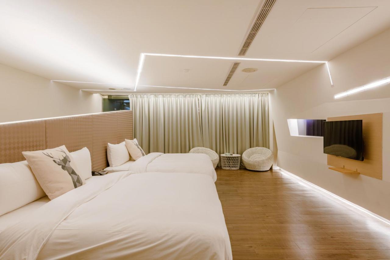 Ya Nold Hot Spring Hotel Jiaoxi Luaran gambar