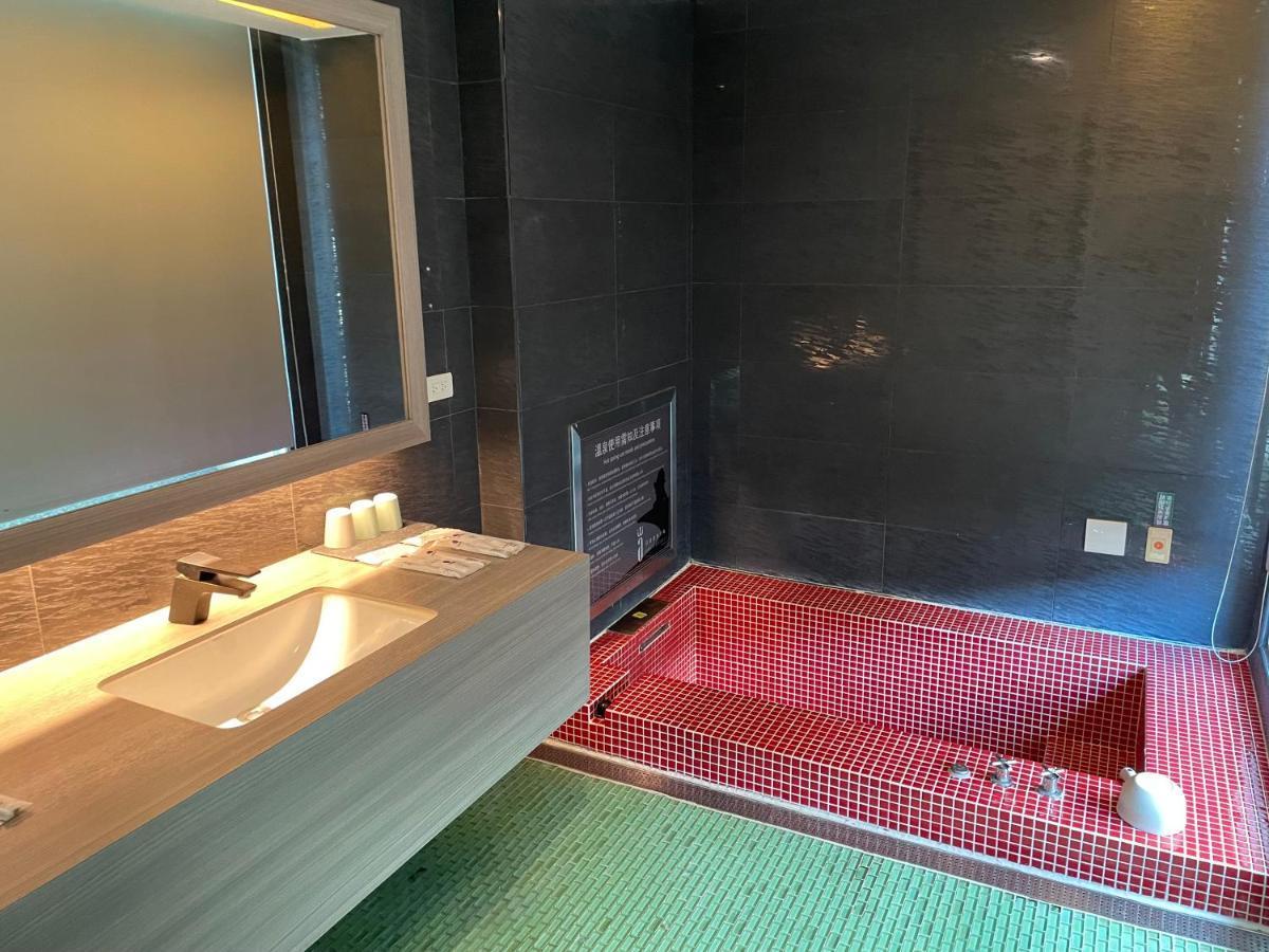 Ya Nold Hot Spring Hotel Jiaoxi Luaran gambar