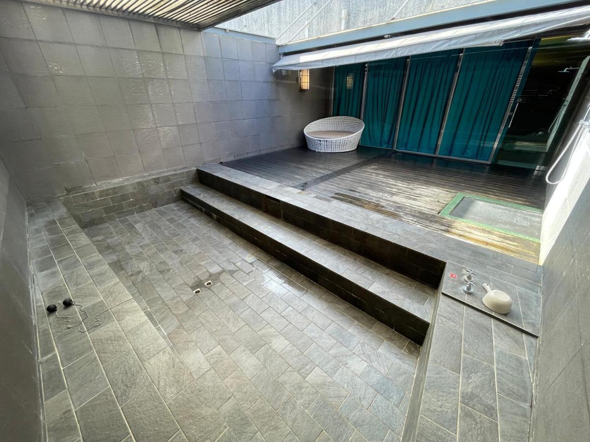 Ya Nold Hot Spring Hotel Jiaoxi Luaran gambar